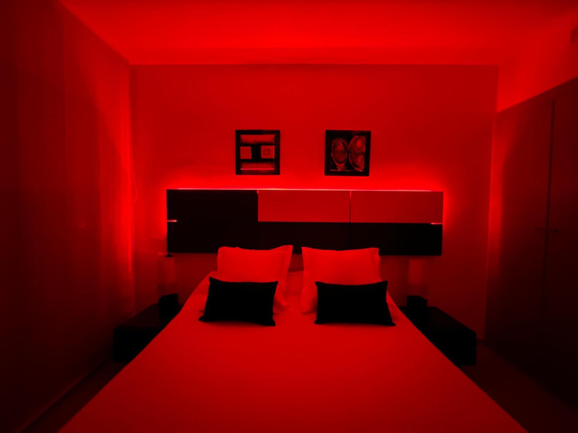 Blau Apartamento Frente A Los Canales Y Las Puestas De Sol De Roses Kültér fotó